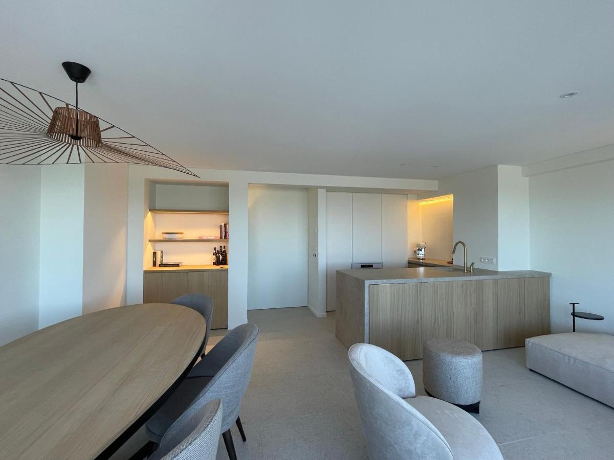 Zeedijk Oostduinkerke Frontaal Zeezicht - Volledig Gerenoveerd 2022! Apartment Bagian luar foto