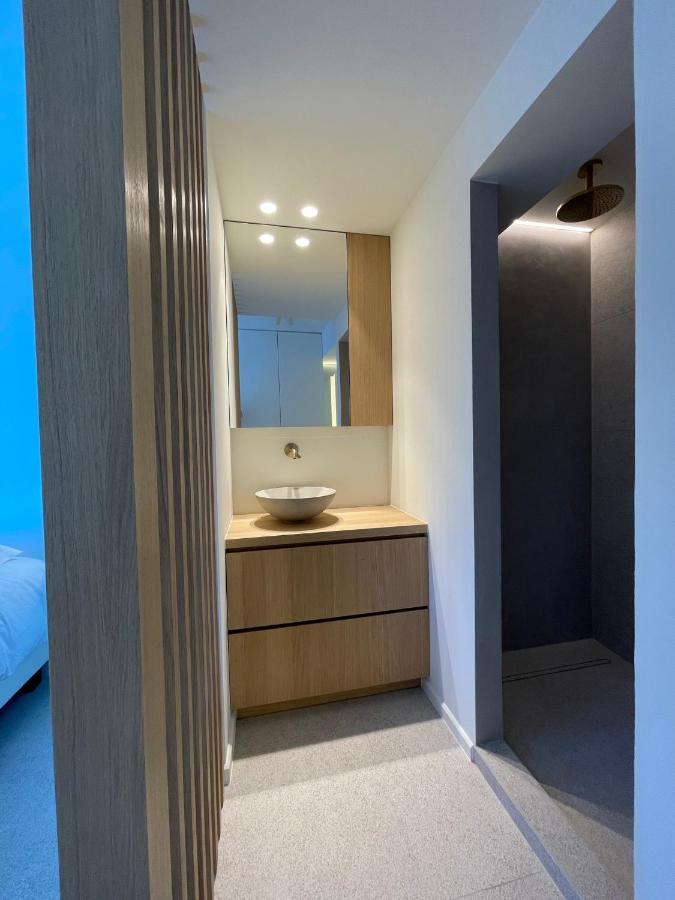 Zeedijk Oostduinkerke Frontaal Zeezicht - Volledig Gerenoveerd 2022! Apartment Bagian luar foto