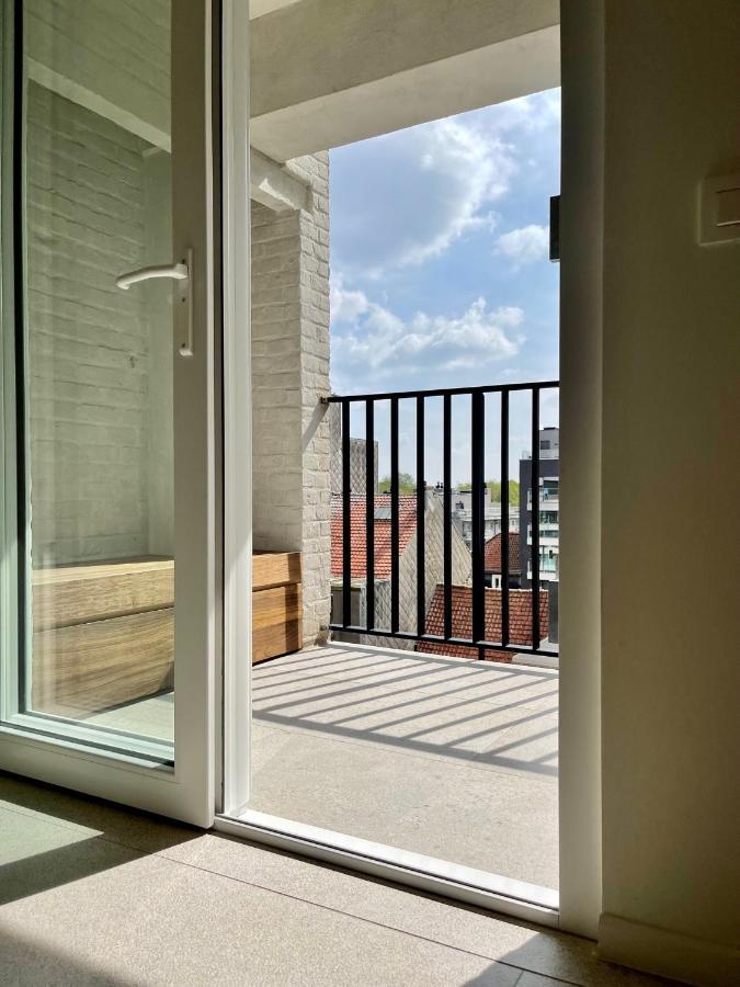 Zeedijk Oostduinkerke Frontaal Zeezicht - Volledig Gerenoveerd 2022! Apartment Bagian luar foto